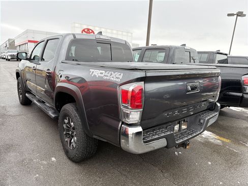 Used 2023 Toyota Tacoma TRD Off-Road image 5