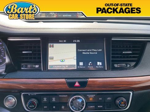 Used 2019 Kia Cadenza Technology image 32