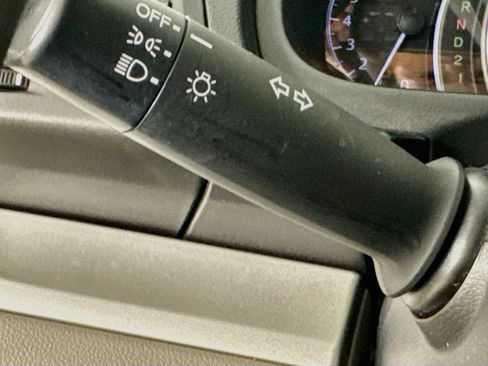 Used 2013 Honda CR-V LX image 13