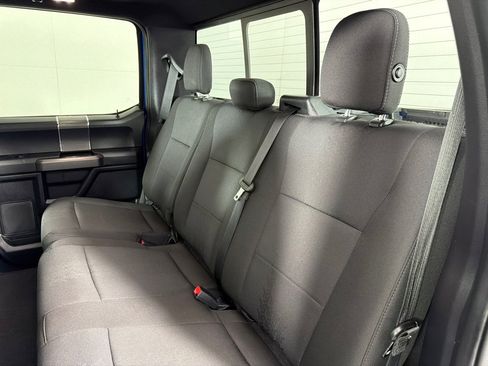 Used 2019 Ford F150 XLT w/ Equipment Group 302A Luxury AWD/4WD image 19