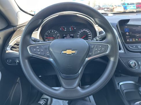 Used 2024 Chevrolet Malibu LT FWD image 40