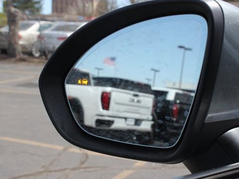 New 2025 Buick Envision Preferred image 17