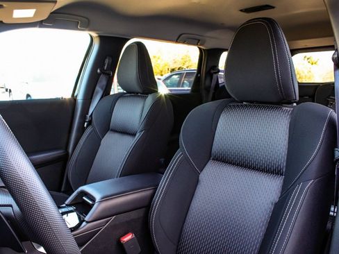 New 2025 Mitsubishi Outlander ES image 32