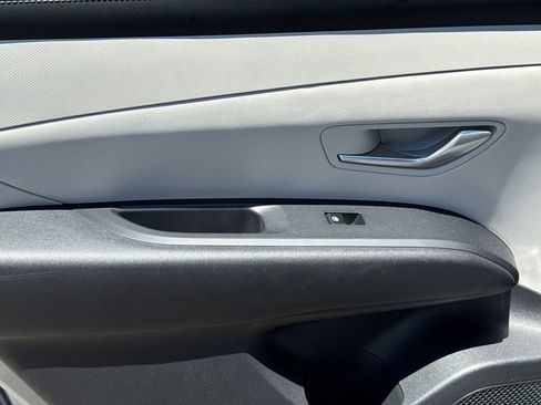 Certified 2025 Hyundai Tucson SEL AWD/4WD image 22
