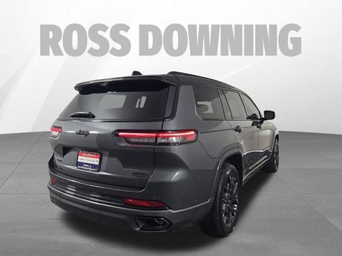 Used 2023 Jeep Grand Cherokee L Summit AWD/4WD image 4