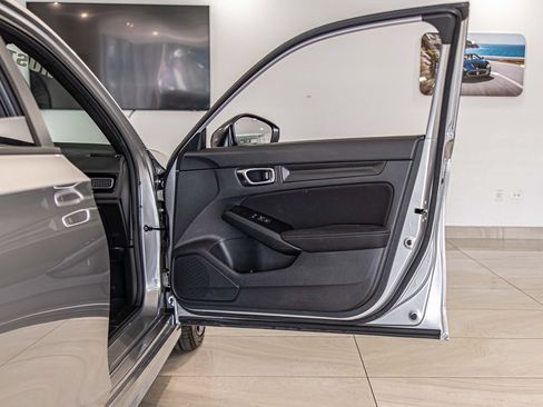 Used 2025 Honda Civic Sport image 37