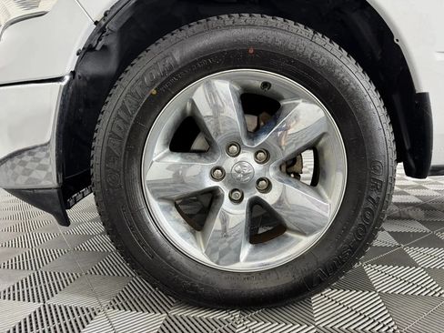 Used 2016 RAM 1500 Big Horn AWD/4WD image 40