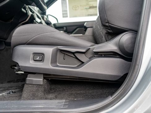 New 2025 Toyota Tacoma SR5 image 17