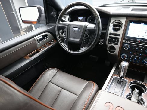 Used 2016 Ford Expedition King Ranch RWD image 24