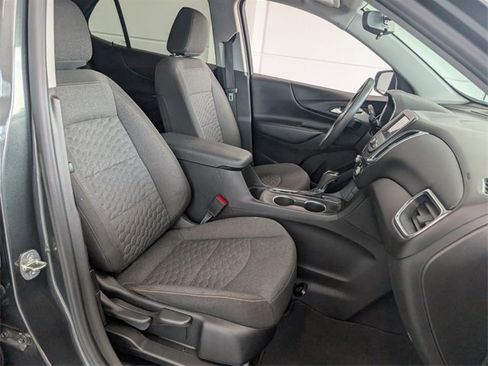 Used 2021 Chevrolet Equinox LT image 15