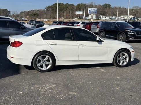 Used 2015 BMW 328i xDrive Sedan w/ Driver Assistance Package image 7