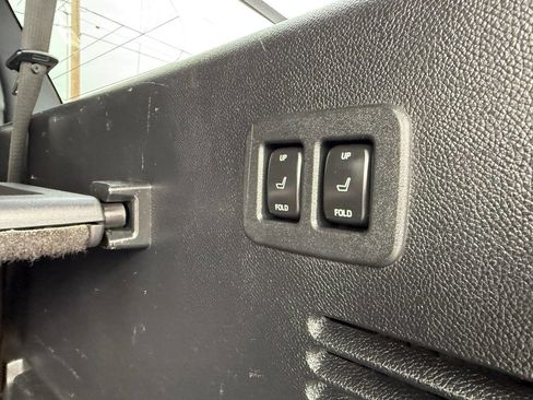 Used 2015 Ford Expedition EL XLT w/ Equipment Group 202A image 14