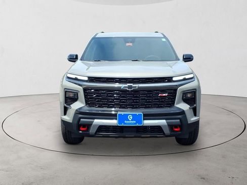 New 2026 Chevrolet Traverse Z71 w/ Enhanced Driving Package AWD/4WD image 2