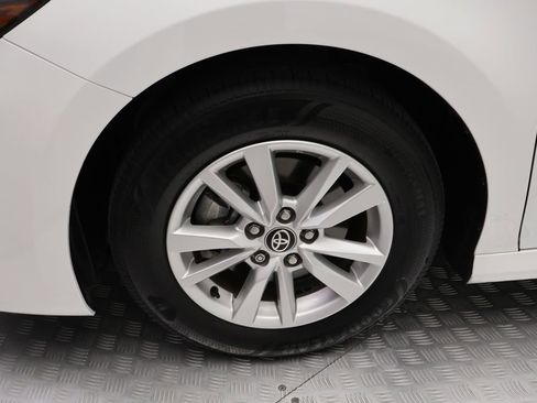 Certified 2025 Toyota Camry LE FWD image 4