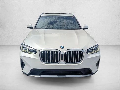 Certified 2024 BMW X3 sDrive30i w/ Premium Package RWD image 2