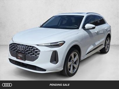 Certified 2025 Audi Q5 Premium Plus w/ Premium Plus