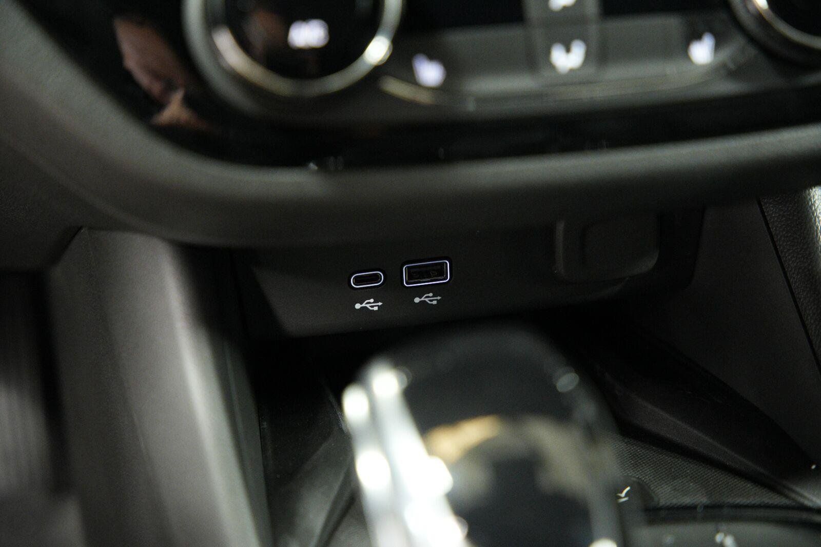 New 2026 Buick Envista Sport Touring w/ Convenience I Package FWD image 46