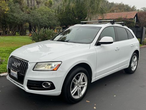 Used 2017 Audi Q5 2.0T Premium Plus w/ Technology Package image 1