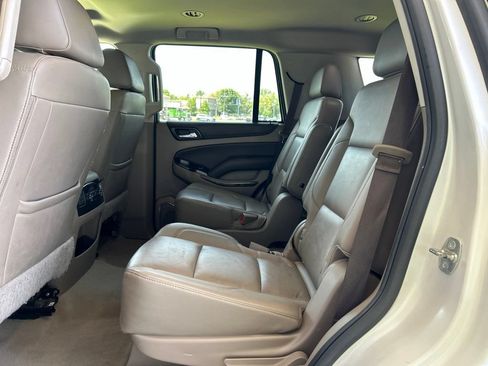 Used 2019 Chevrolet Tahoe LT RWD image 9