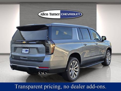 New 2026 Chevrolet Suburban Premier image 6