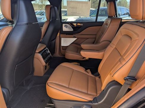 New 2025 Lincoln Aviator Black Label image 11