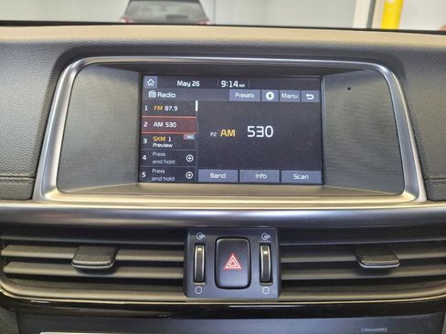 Used 2018 Kia Optima SX FWD image 25