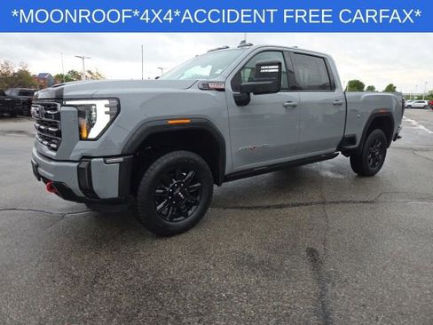 Used 2024 GMC Sierra 2500 AT4 w/ AT4 Premium Plus Package AWD/4WD image 9