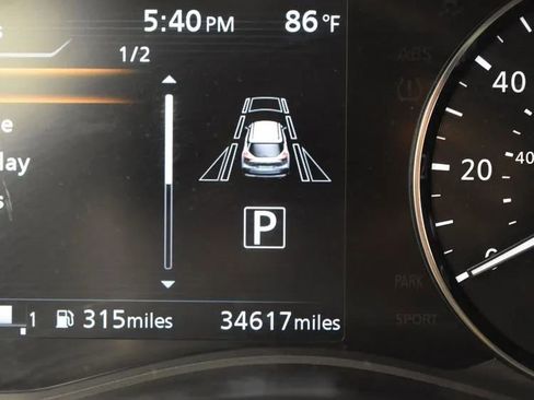 Used 2024 Nissan Kicks SV image 28