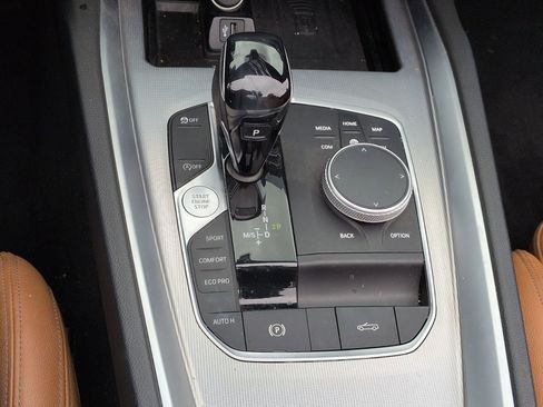 Used 2020 BMW Z4 M40i w/ Executive Package RWD image 25