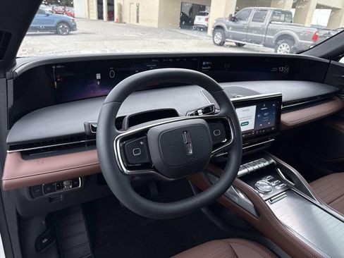 New 2026 Lincoln Nautilus Reserve w/ Jet Appearance Package AWD/4WD image 33