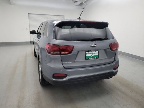 Used 2020 Kia Sorento AWD V6 image 6