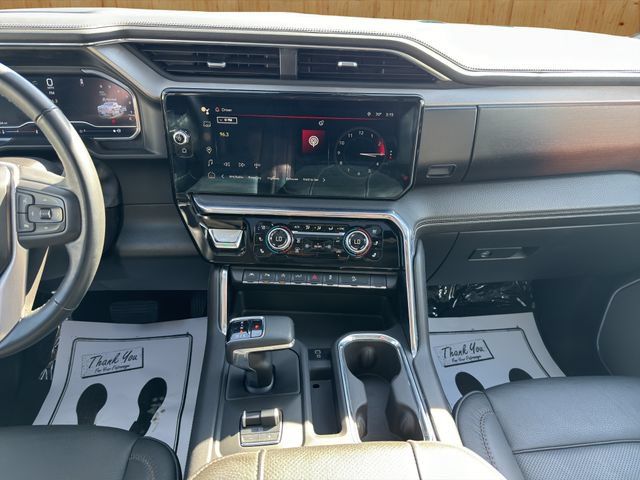 Used 2025 GMC Sierra 1500 Denali w/ Technology Package AWD/4WD image 15