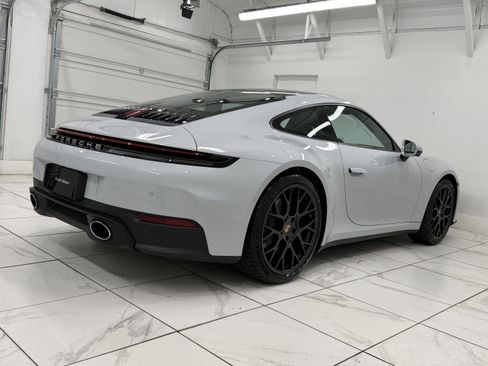 New 2026 Porsche 911 Carrera image 11