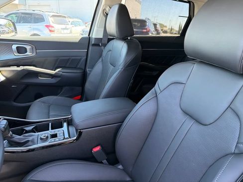 New 2026 Kia Sorento SX FWD image 18