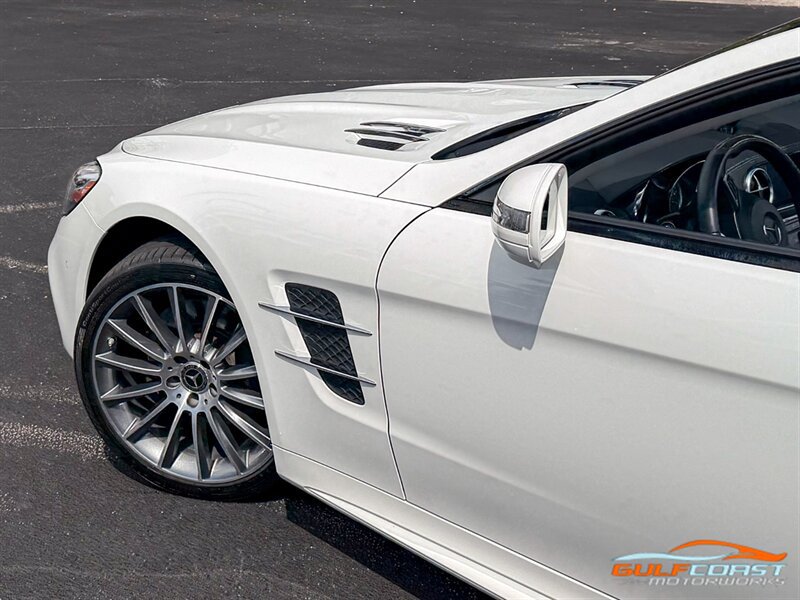 Used 2019 Mercedes-Benz SL 550 w/ Driver Assistance Package image 47