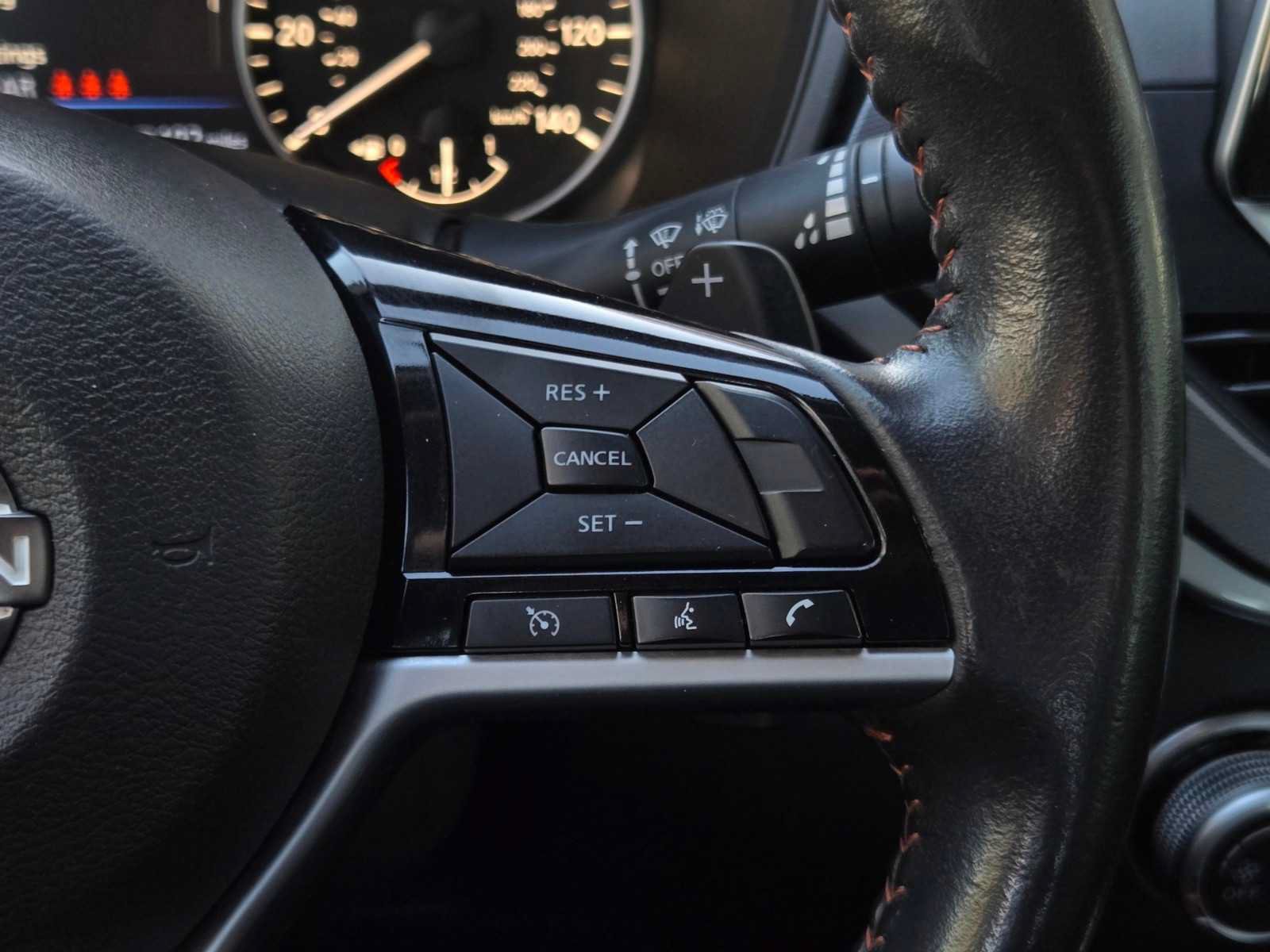 Used 2024 Nissan Altima 2.5 SR FWD image 18