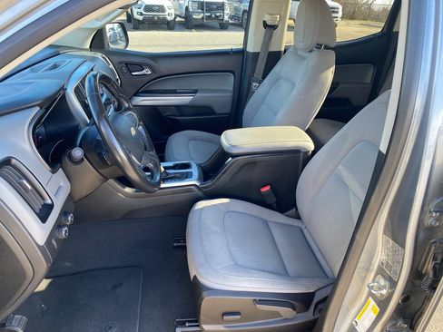 Used 2020 Chevrolet Colorado LT image 10