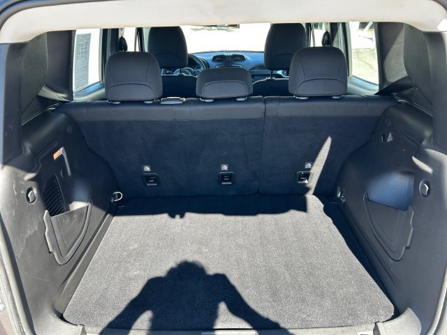 Used 2021 Jeep Renegade Sport AWD/4WD image 17