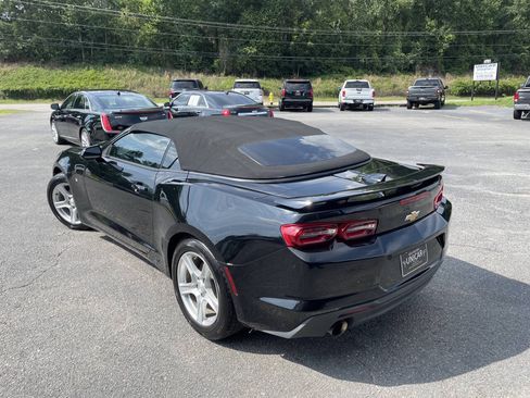 Used 2019 Chevrolet Camaro LT RWD image 10