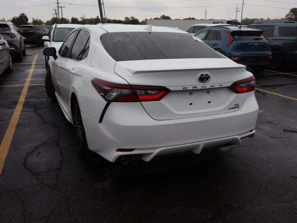 Used 2024 Toyota Camry SE FWD image 14