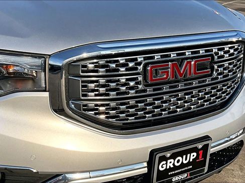 Used 2017 GMC Acadia Denali image 29