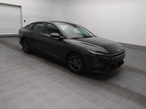 Used 2025 Kia K4 FWD image 11