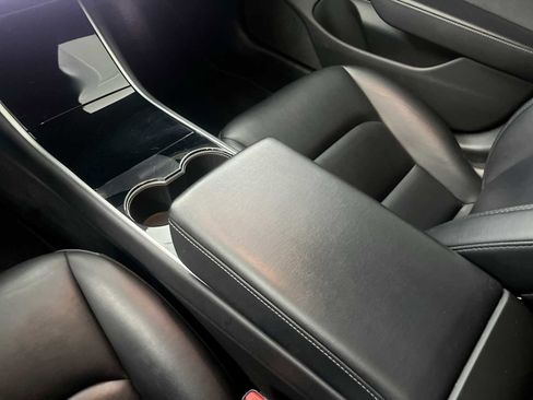 Used 2018 Tesla Model 3 Long Range RWD image 29