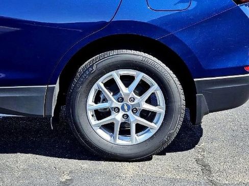 Used 2023 Chevrolet Equinox LT w/ LPO, Floor Liner Package image 14