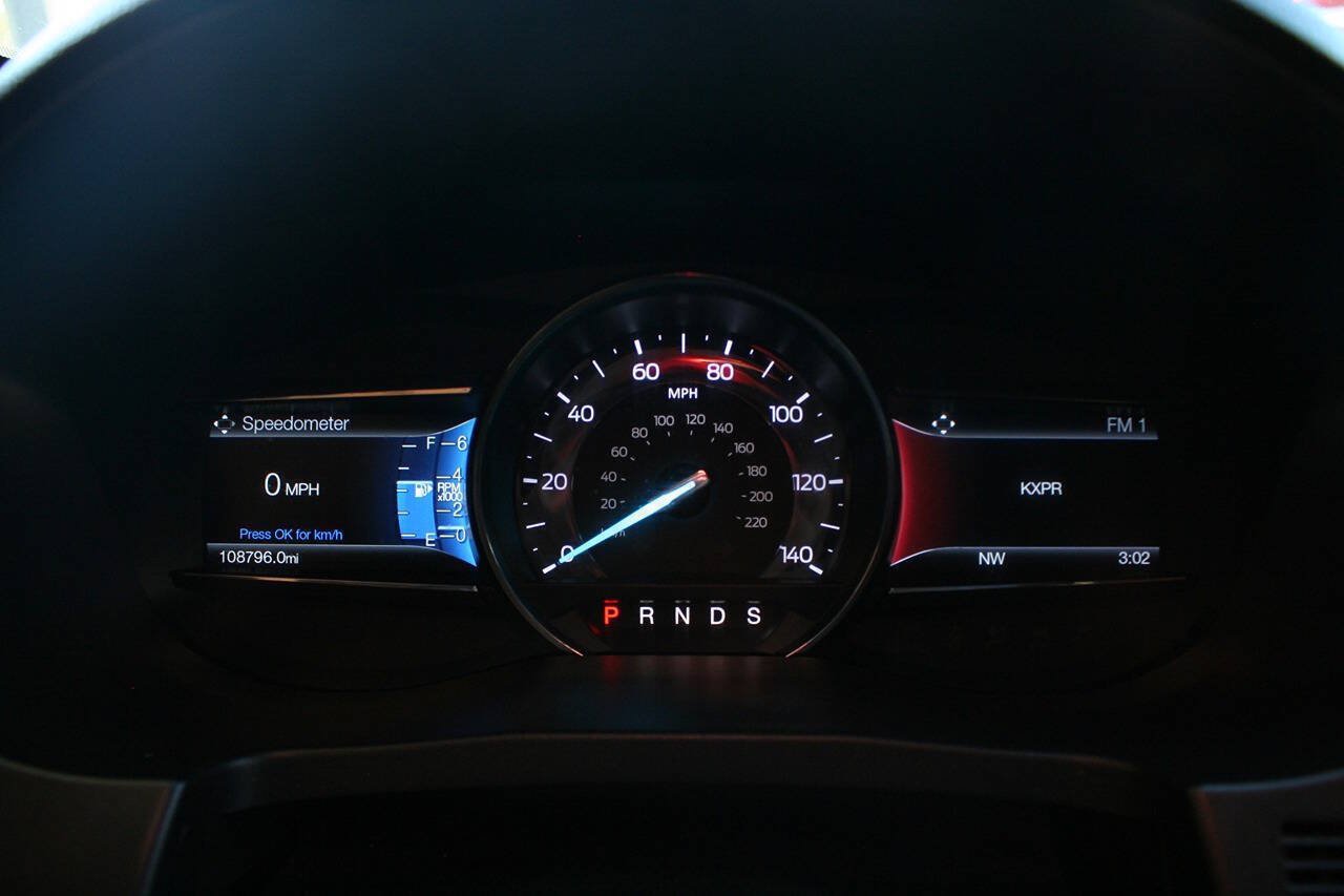Used 2016 Ford Explorer Sport w/ Equipment Group 401A AWD/4WD image 17