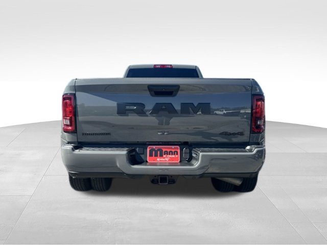 Used 2026 RAM 3500 Big Horn AWD/4WD image 4