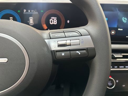 New 2026 Hyundai Tucson SEL image 18