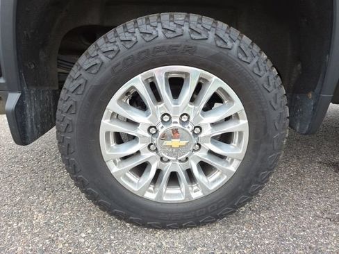 Used 2021 Chevrolet Silverado 2500 High Country w/ Z71 Off-Road Package AWD/4WD image 88