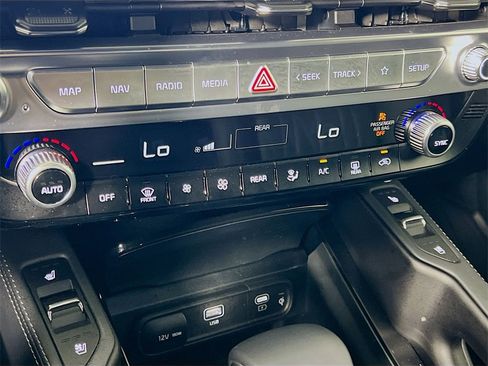 Certified 2025 Kia Telluride SX Prestige X-Line image 16