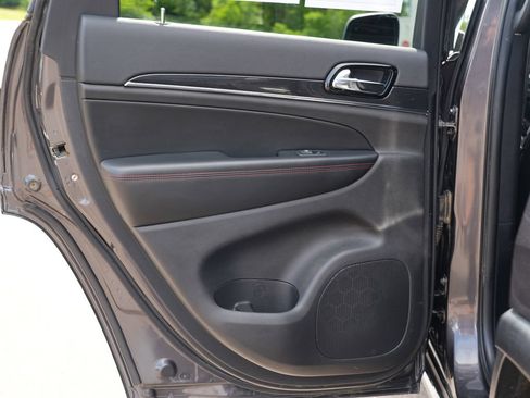 Used 2020 Jeep Grand Cherokee Trailhawk AWD/4WD image 19